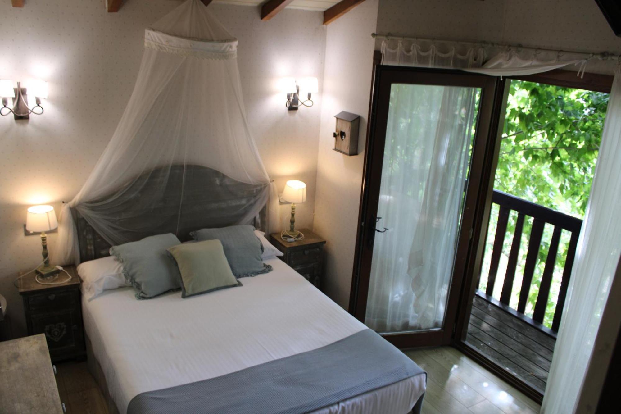 Hotel Jakue Puente La Reina Luaran gambar