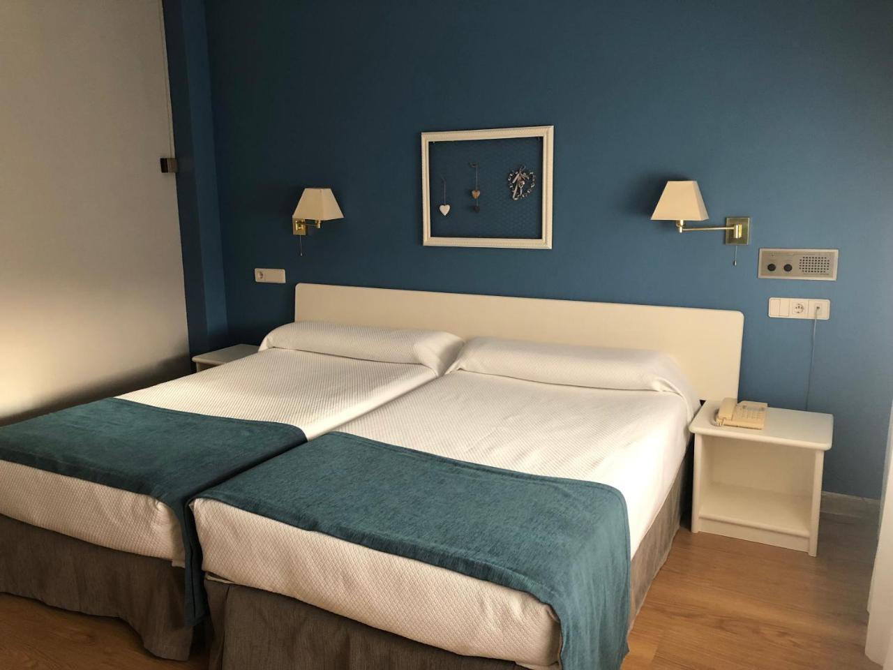 Hotel Jakue Puente La Reina Luaran gambar